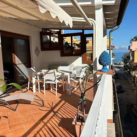 La Chicca Apartment *